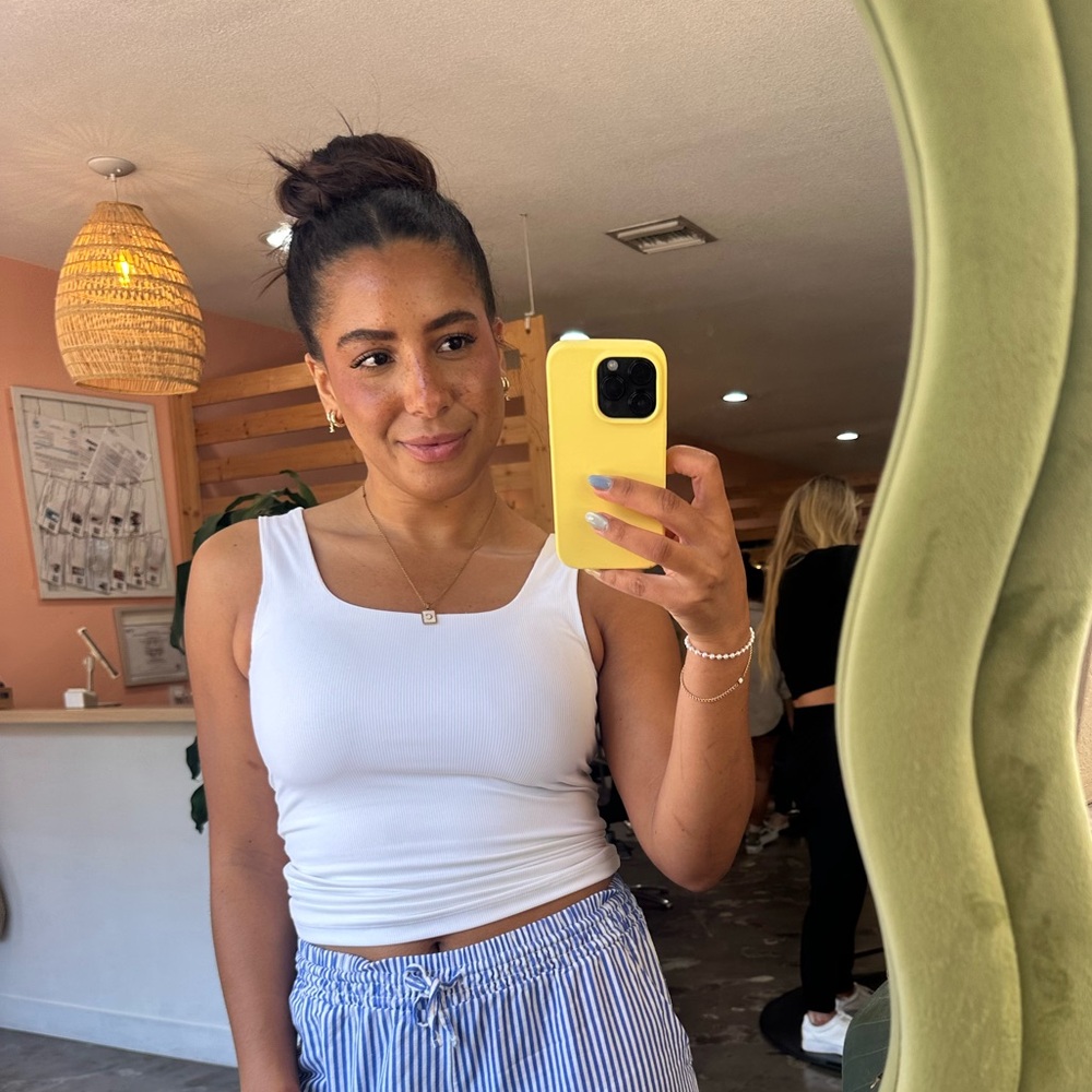 Meet your Posher, Liya